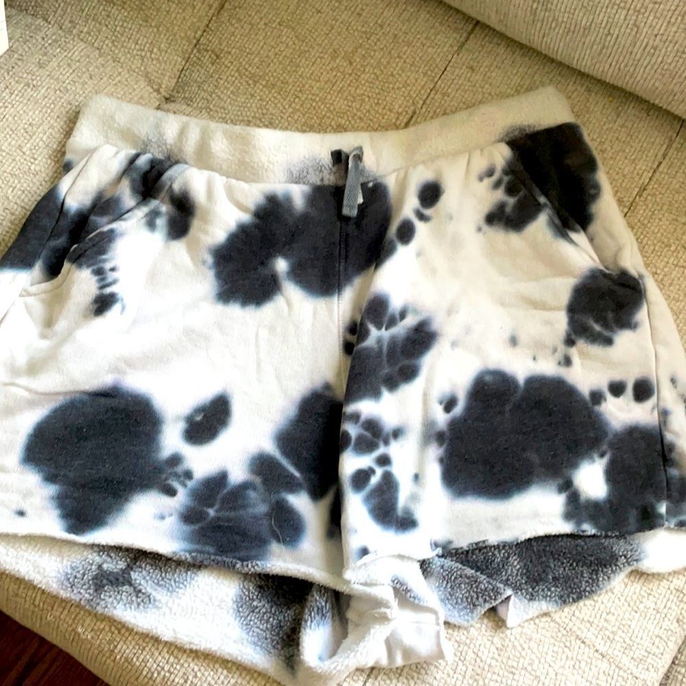 NWOT tie dye super cozy free people shorts